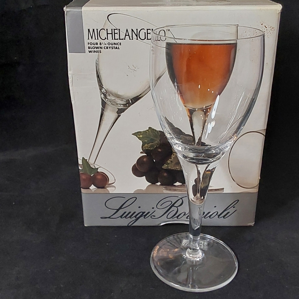 LUIGI BORMIOLI FOUR 8 1/4 OUNCE BLOWN CRYSTAL WINES GLASSES
